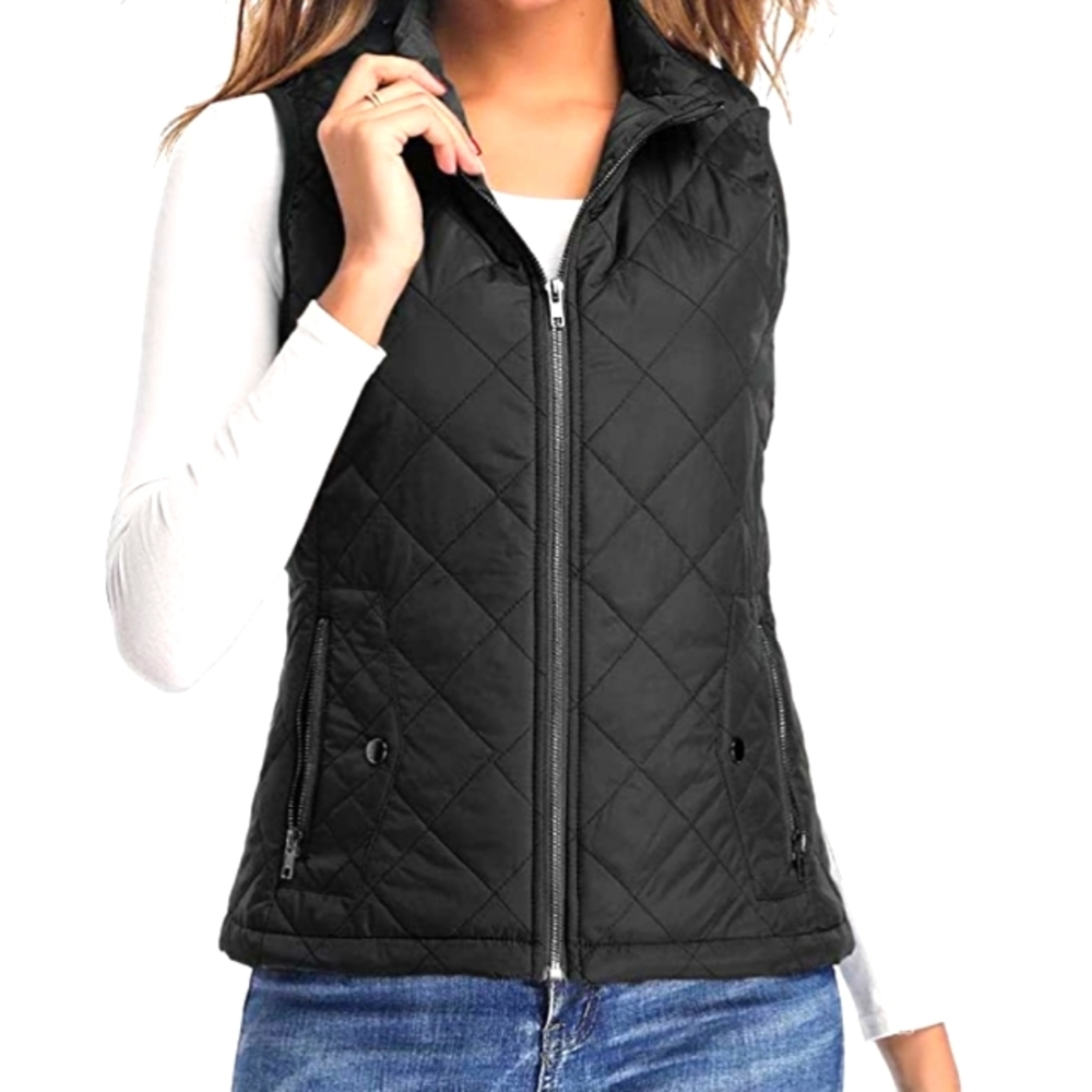 Women's Lightweight Vest 🖤 🚫 SOLD 🚫NO LONGER AVAILABLE 🚫
